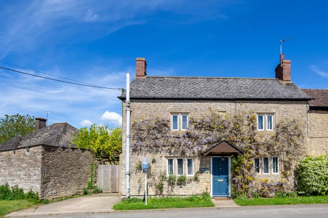 Thumbnail Cottage for sale in Fewcott Road, Fritwell, Bicester