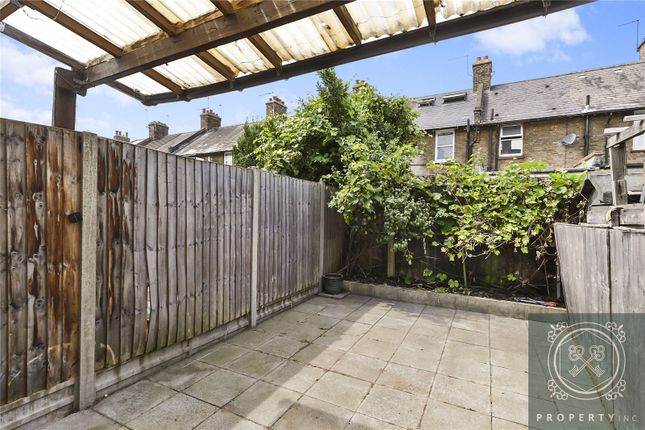 17, Balliol Road, London photo 4