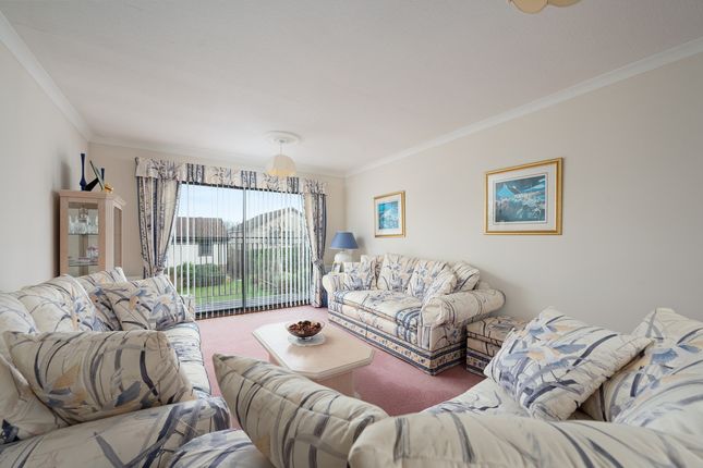 18, Southerton Gardens, Kirkcaldy photo 2