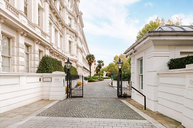 Thumbnail Flat for sale in The Lancasters, Lancaster Gate, London W2.