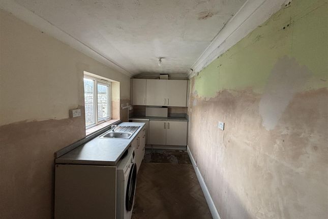 2, Grove Road, Bishop Auckland photo 3