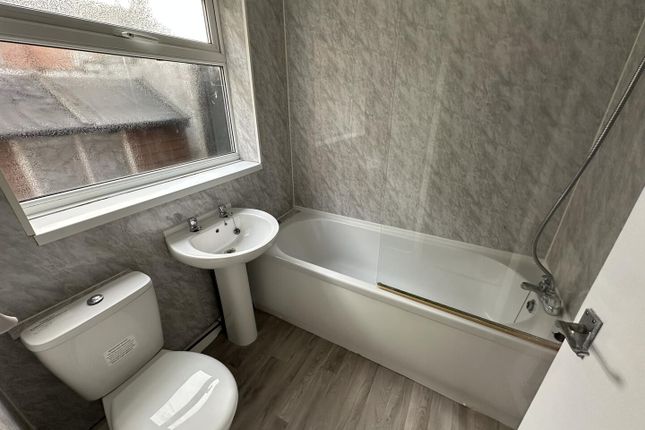 16, Oaklea Terrace, Bishop Auckland photo 5