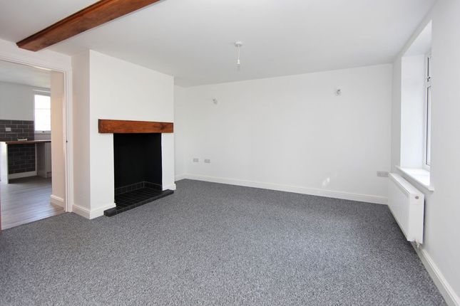 2, Cape Fold, Broseley photo 2