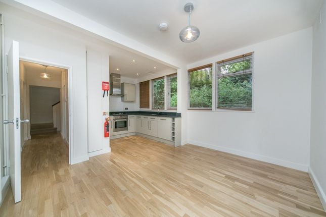 187, West Heath Road, London photo 2