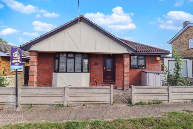 Thumbnail Bungalow for sale in Village Drive, Canvey Island