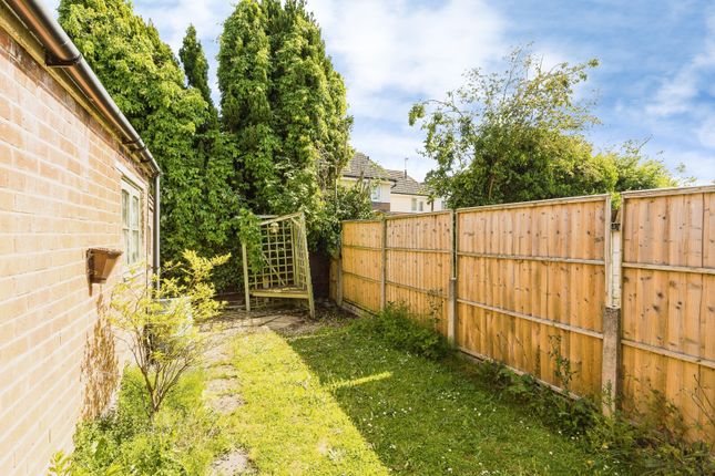 11, Finchett Drive, Cheshire photo 4