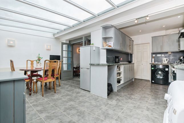 47, Woodmill Lane, Southampton photo 4
