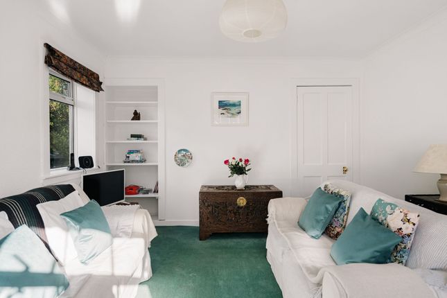 Beacon Cottage, 2 Craigton Cottages, Glasgow photo 5