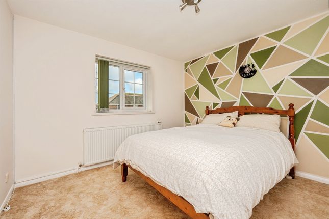 3, Windsor Road, Weymouth photo 2
