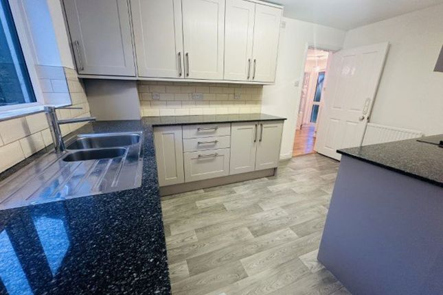 2, Miller Close, Newport photo 2