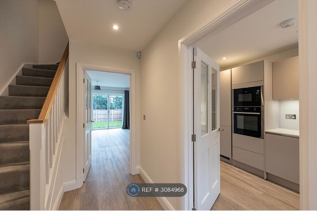 Wheathampstead, St. Albans photo 2
