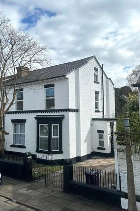 Flat to rent in Highfield Road, Walton, Liverpool