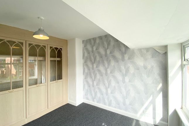 18, Hacking Street, Salford photo 4