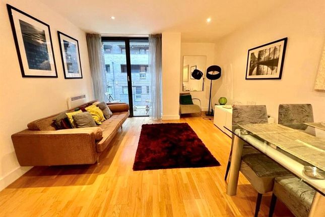The Mews, 35, Advent Way, Greater Manchester photo 4