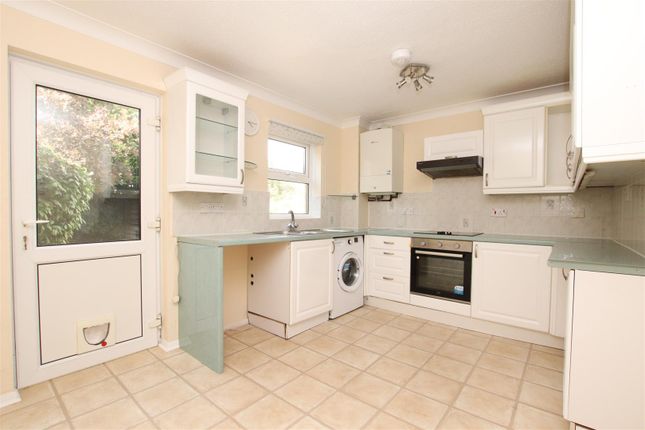 28, Penny Close, Exeter photo 2