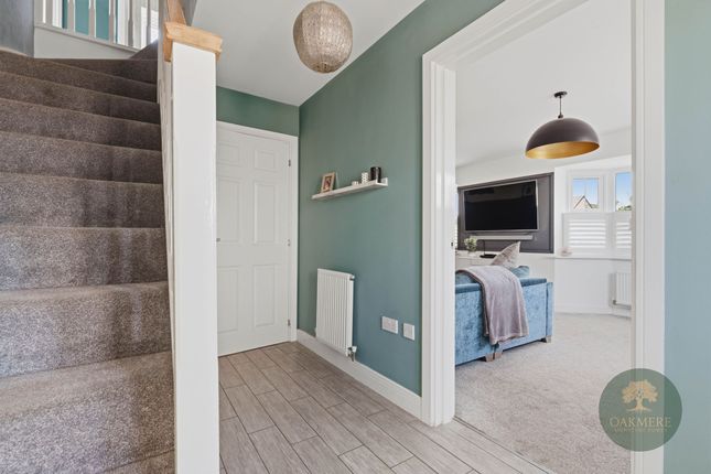 5 Doverton Close, Nuneaton photo 4