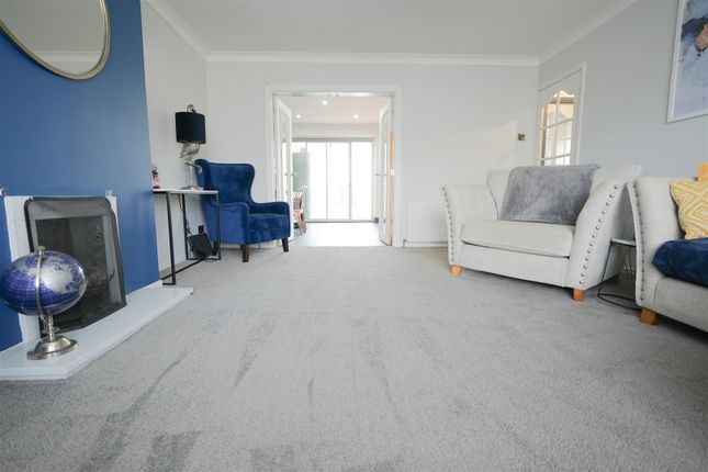 Property for sale in Ashurst Avenue, Southend-On-Sea