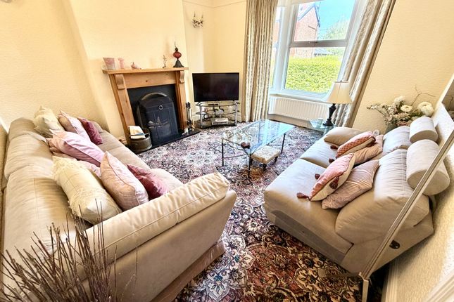 Olive Villa, 8,, Lime Grove, Thornton photo 4