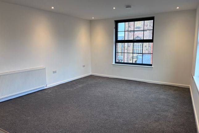 Flat to rent in Coal Orchard, Taunton