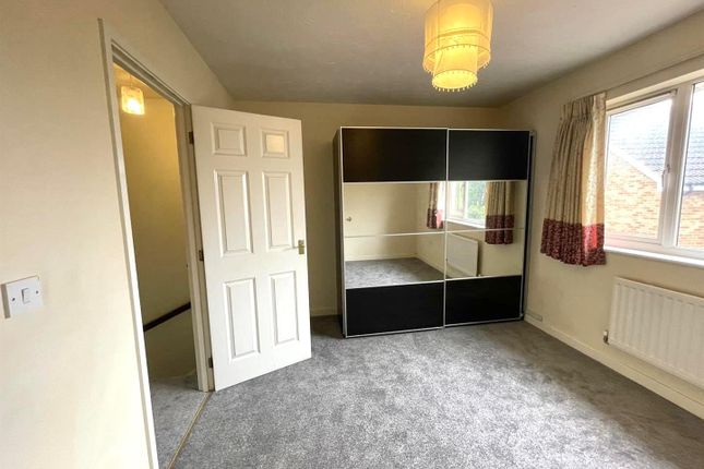 36, Bilborough Drive, Swindon photo 5