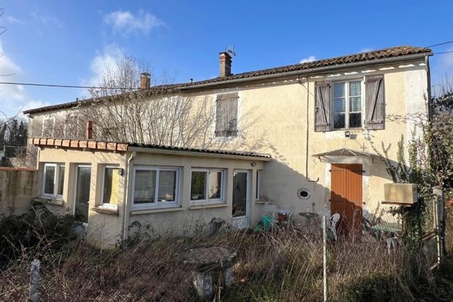 Property for sale in Lorigne, Poitou-Charentes, 79190, France