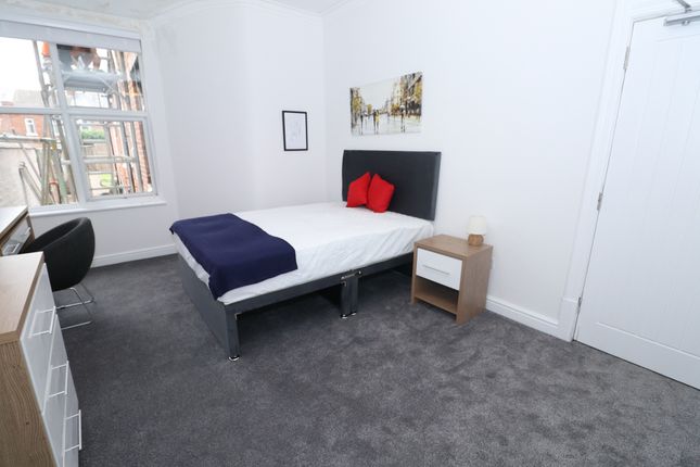Room 2, 267 Walthall Street, Crewe, Cheshire photo 2
