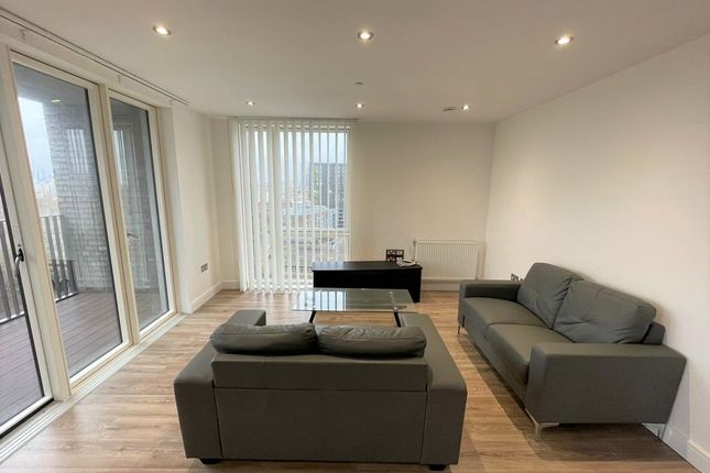 51b Goby House, Creative Road, London photo 3