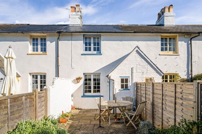 2 Coastguard Cottages, Snow Hill, Chichester photo 2