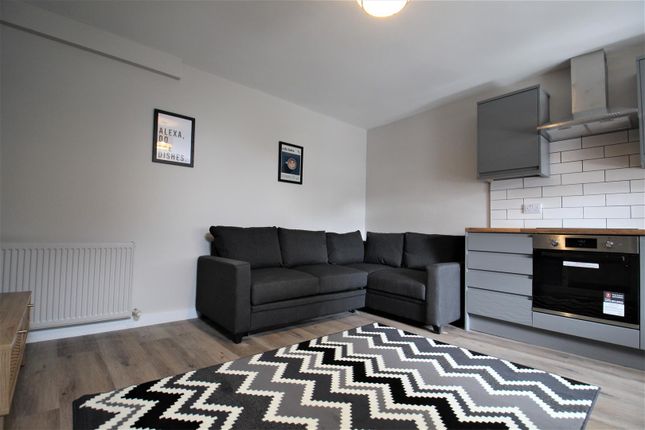 Pearson Terrace, Leeds photo 4