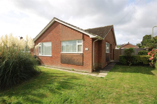 3-bed bungalow on 35, Oak Road, Hampshire, £365,000