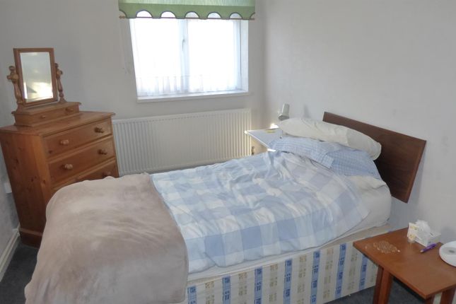 4, Burton House, Marigold  Street, London photo 3