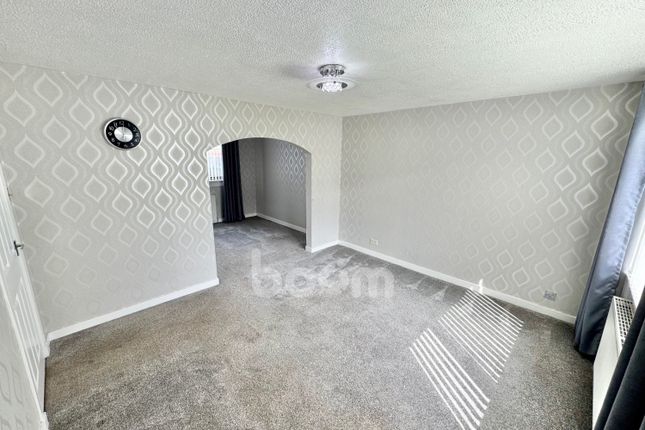 21, Knock Way, Paisley photo 2