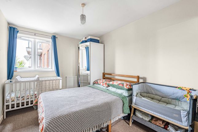 20 Blytheswood Place, 61, Curtis Field Road, London photo 4
