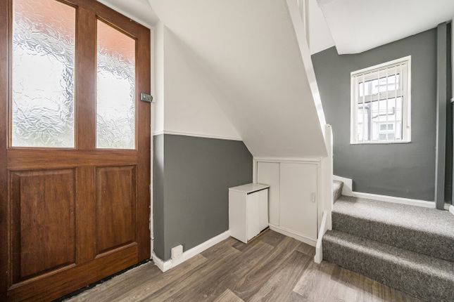 1364779-11-68ee8F...