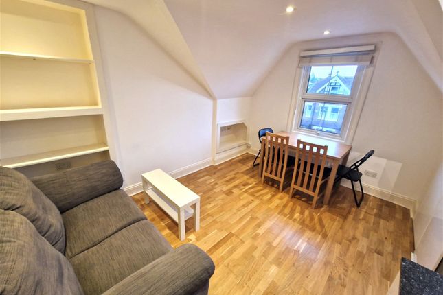 Flat for sale in Haven Lane, London