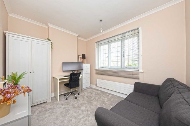 Semi-detached house for sale in Dulwich Common, London