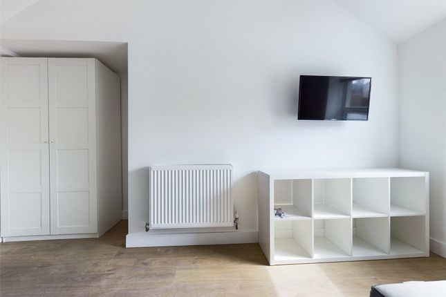 Room 14, 42, Castle Street, Brighton photo 3