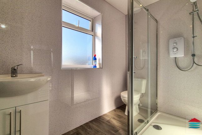 5 Stad Dolwar, Pwllheli photo 3