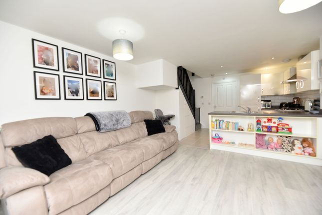 5 Rutherford Way, Biggleswade photo 4