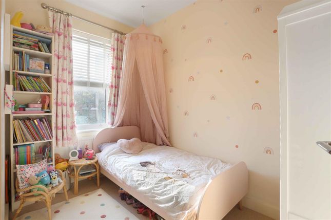 End terrace house for sale in Cavendish Road, Sutton