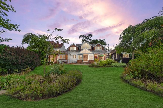 Ewemove-Abbeyview-Dusk