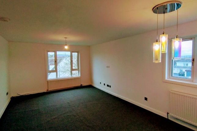 Thumbnail Flat to rent in Drinnies Crescent, Dyce, Aberdeen
