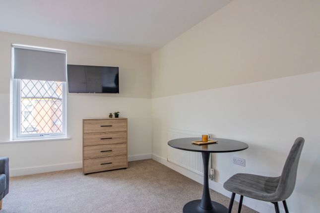 Room 3, 80 Brookhill Street, Stapleford photo 4