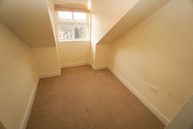 14, Purlbrook Court, Horwich photo 5