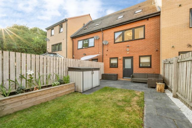 44, Stables Way, ROTHERHAM photo 4