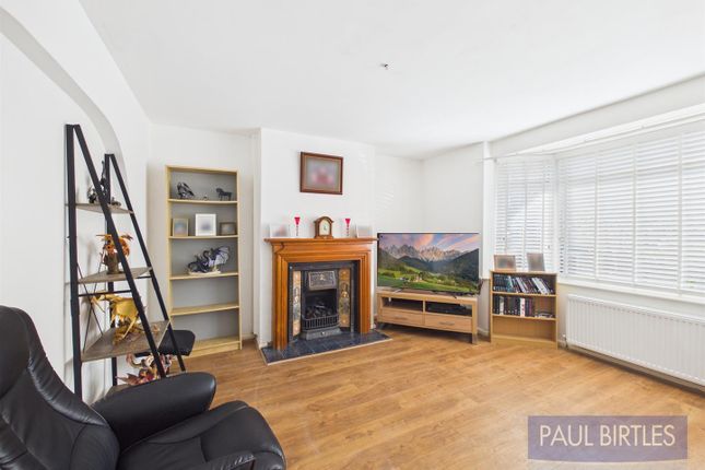 21, Selby Drive, Trafford photo 3