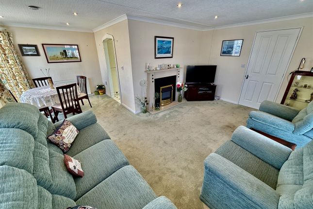 15 Hawkstone Park, Whittington Road, Oswestry photo 2