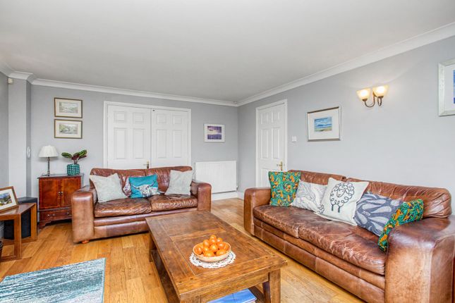 29 East Craigs Rigg, Corstorphine, Edinburgh photo 3