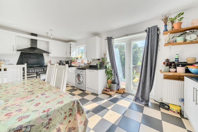 78, Arngask Road, London photo 3