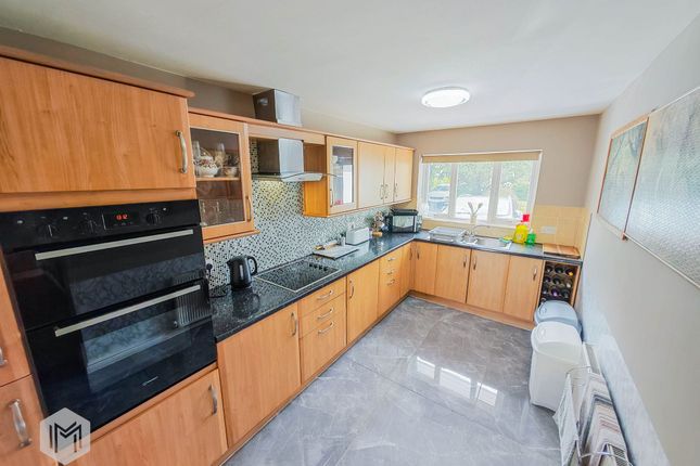 31 Firfield Grove, Manchester photo 3
